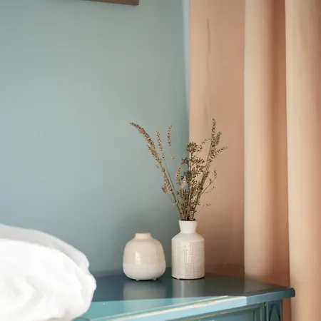 Maison Selva - Vinessa Beachfront Retreat Toscolano Maderno